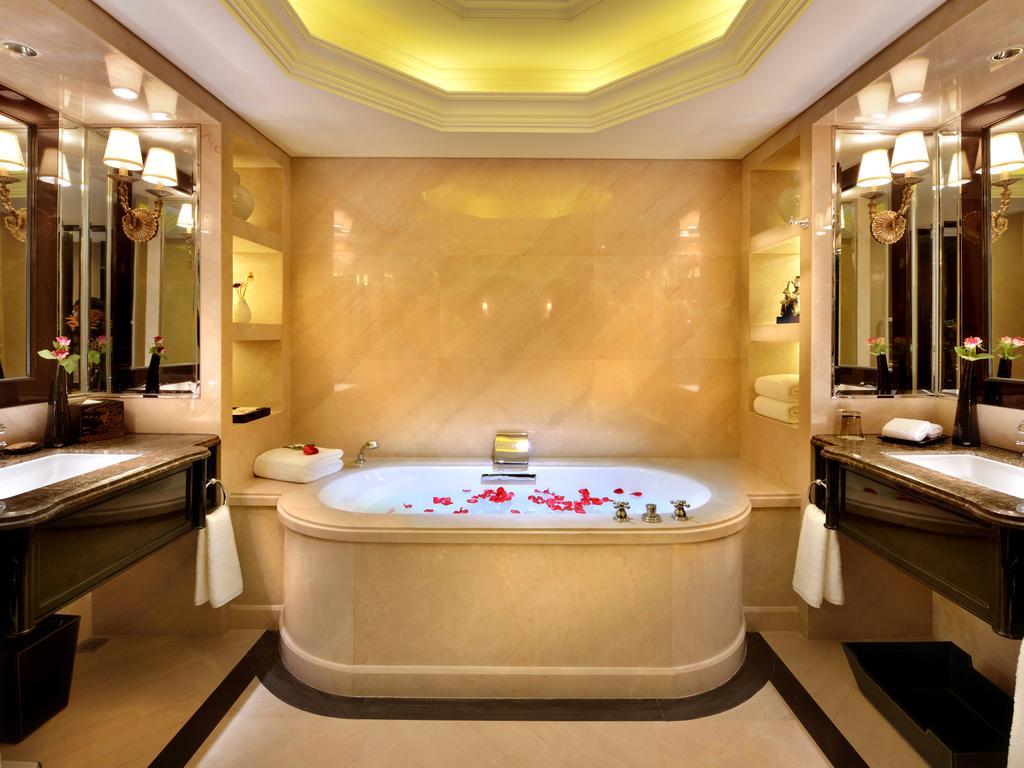 Renhe Spring Hotel Chengdu Extérieur photo