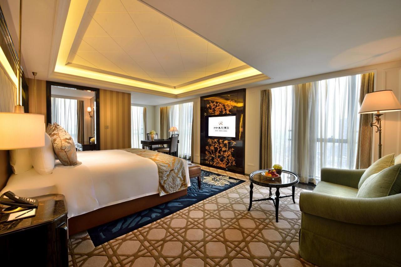 Renhe Spring Hotel Chengdu Extérieur photo